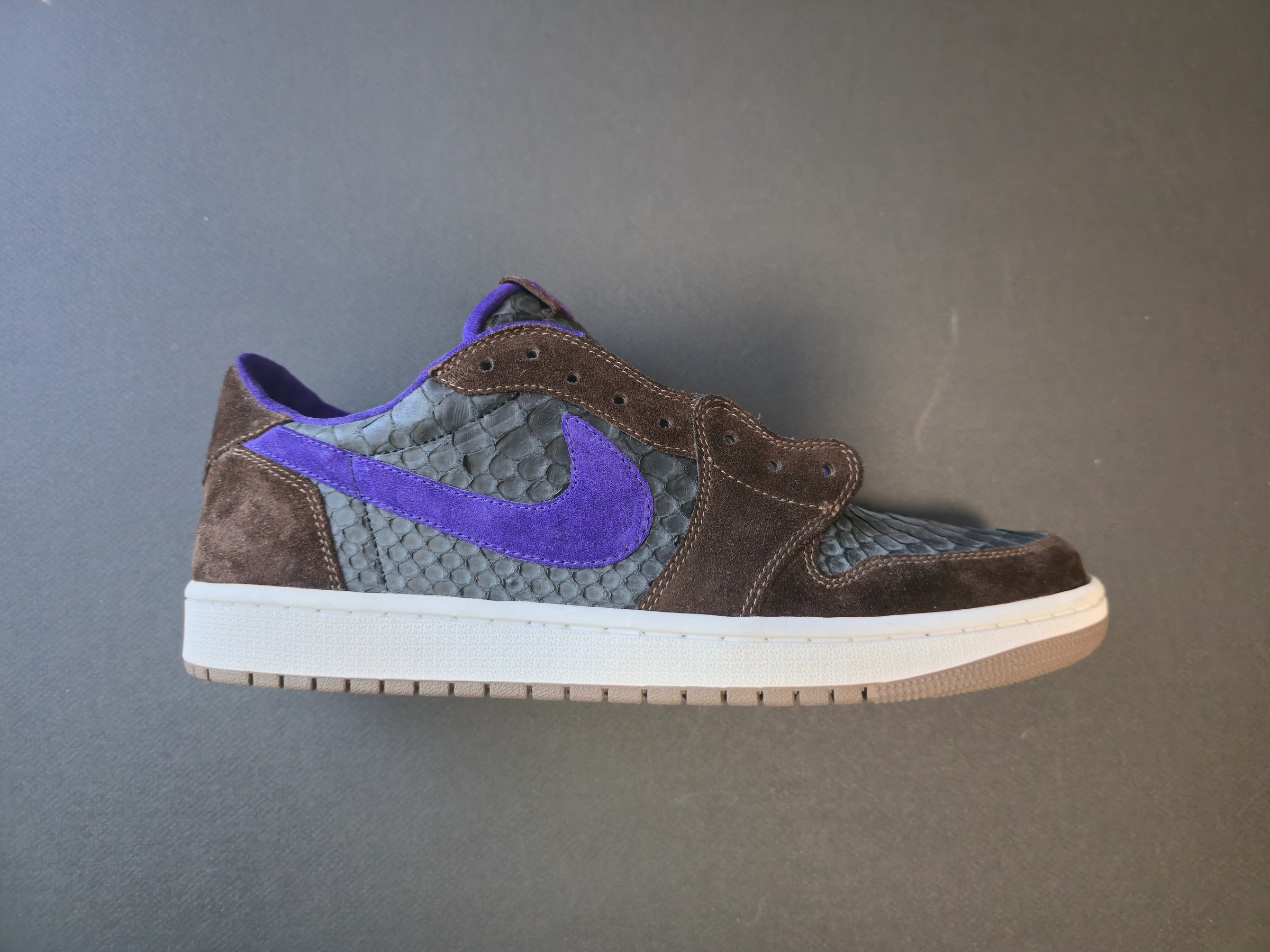 Assembled handmade sneaker produced through the VectorNinja template-making process